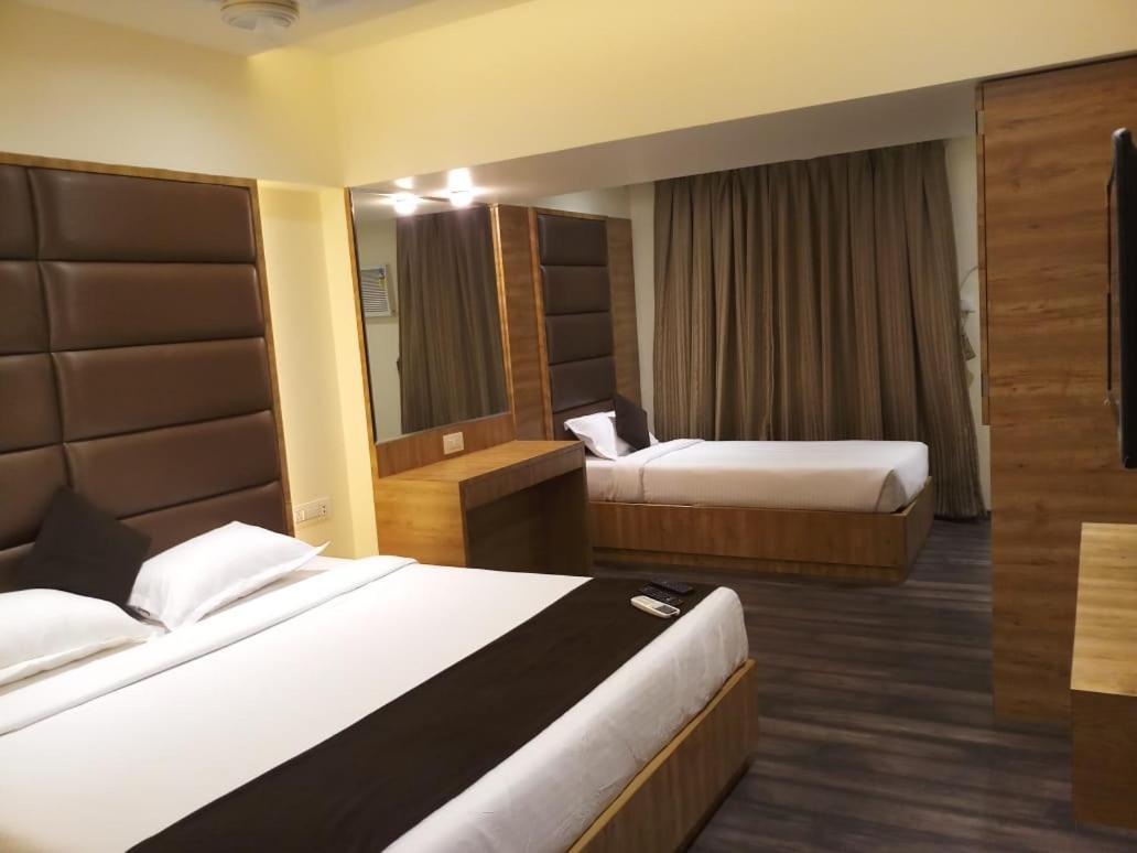 Hotel Heritage Dakshin Νάβι Μουμπάι Εξωτερικό φωτογραφία